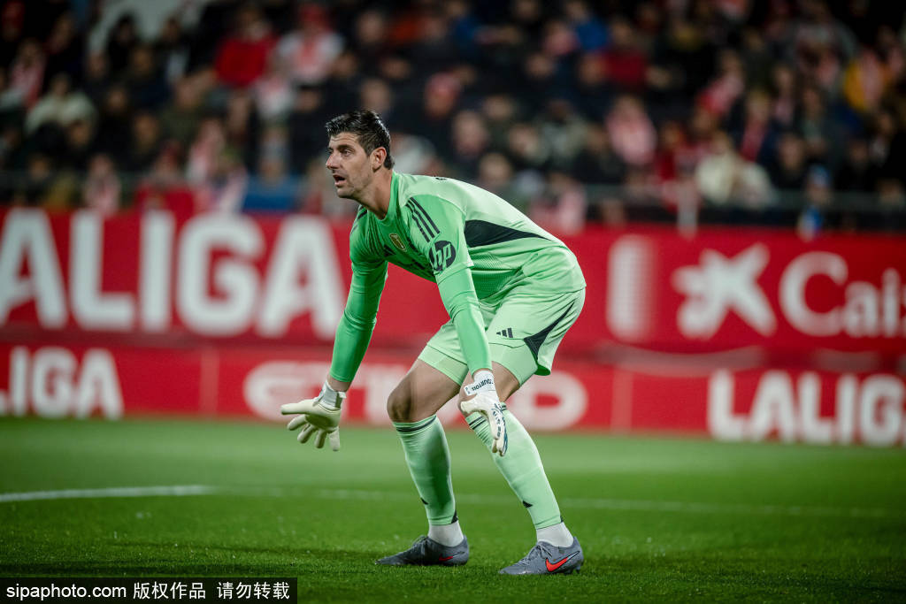 赛后皇家马德里备战意甲，再遭质疑细节曝光，话题不断，阵容厚度经受考验的简单介绍