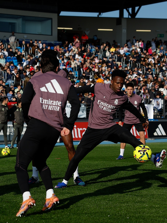 赛后皇家马德里备战意甲，再遭质疑细节曝光，话题不断，阵容厚度经受考验的简单介绍