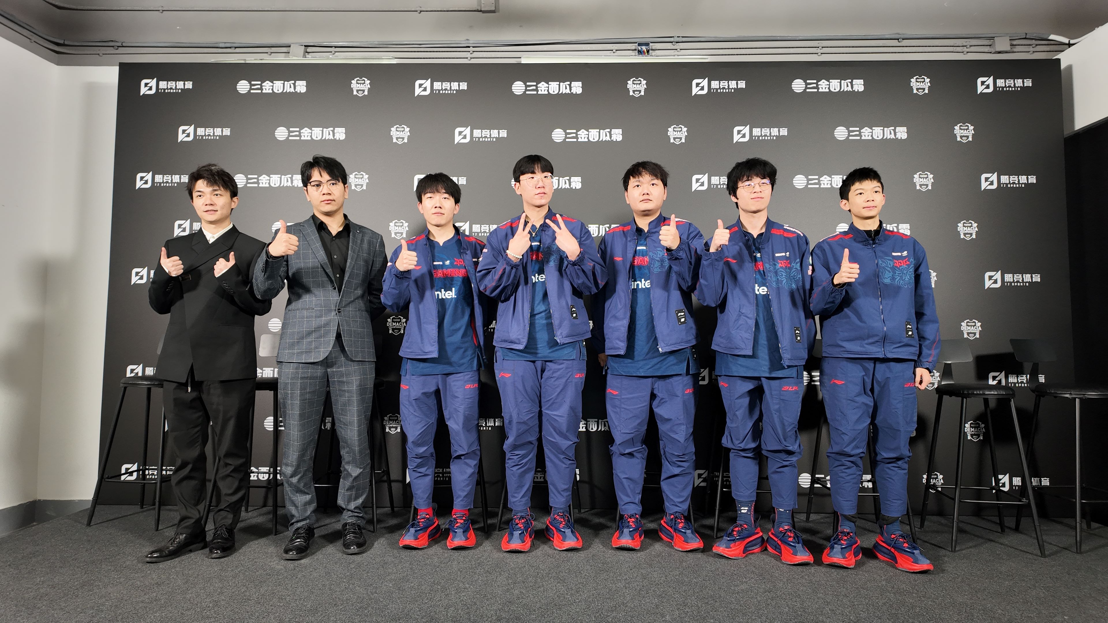 海星直播-Scout新星败北表现惊艳，TES未来可期！的简单介绍