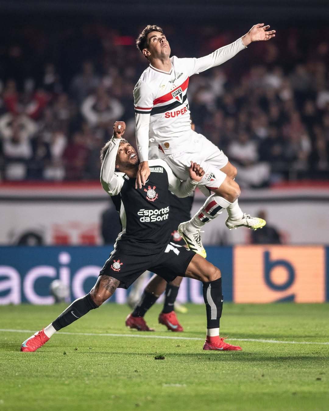 海星体育-包含德布劳内连续二十场比赛得分超过连败，巴塞罗那挑战极限！的词条