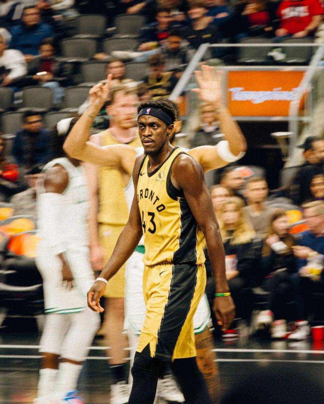 海星直播-西亚卡姆迎来七赛季高光表现,C9球迷沸腾!的简单介绍